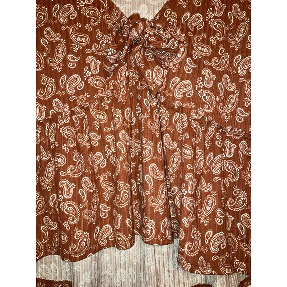 Ava James Brown Paisley Babydoll Tie Front Short Sleeve Blouse Size M - Picture 2 of 5